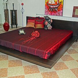 Eris franciaágy - tömör fa ágykeret - éjjeliszekrény, komód, hálószobabútor - NOVETEX matrac
